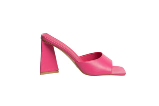 Billini, Pink leather pump with triangle block heel with peeped squared toe, The Shoe Curator